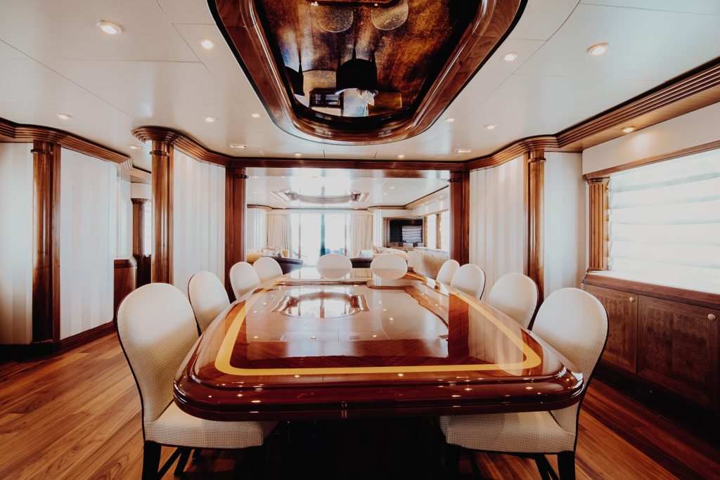 M/Y Alaska – Yachtique