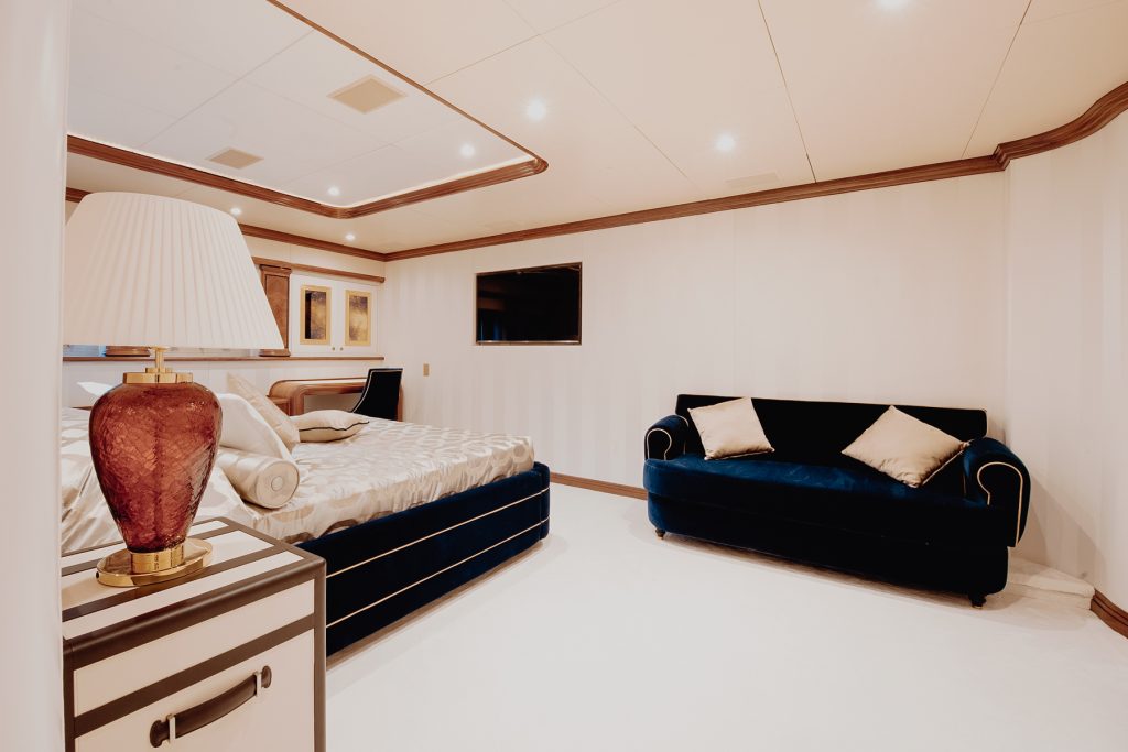 M/Y Alaska – Yachtique