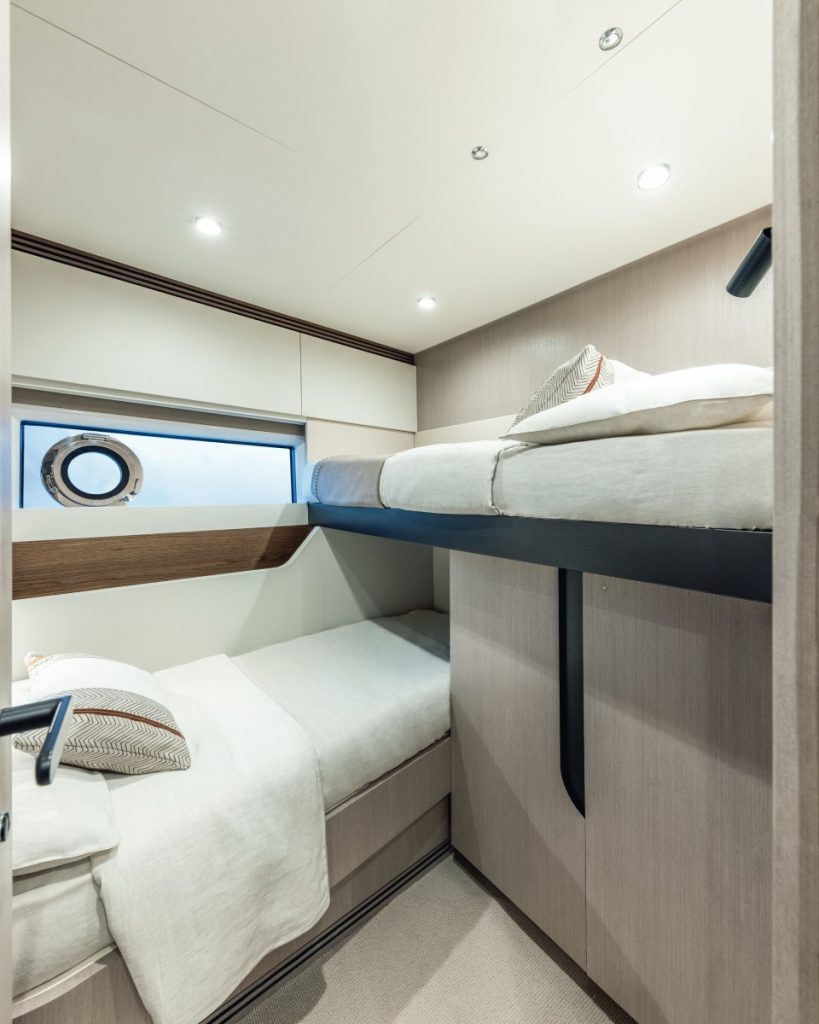 M/Y Azimut S7 – Yachtique
